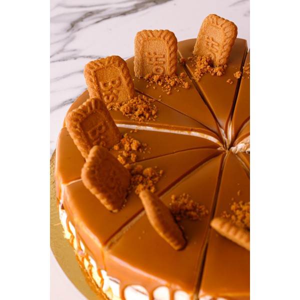 Бисквитена торта с маскарпоне и Biscoff на супер цена - Класически торти